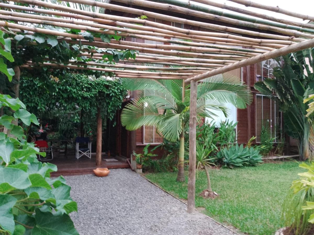 Casa Alquiler En Bombas Bombinhas Villa Kültér fotó